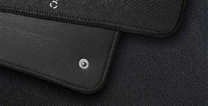 Close-up of the conductive PU surface and the snap connector